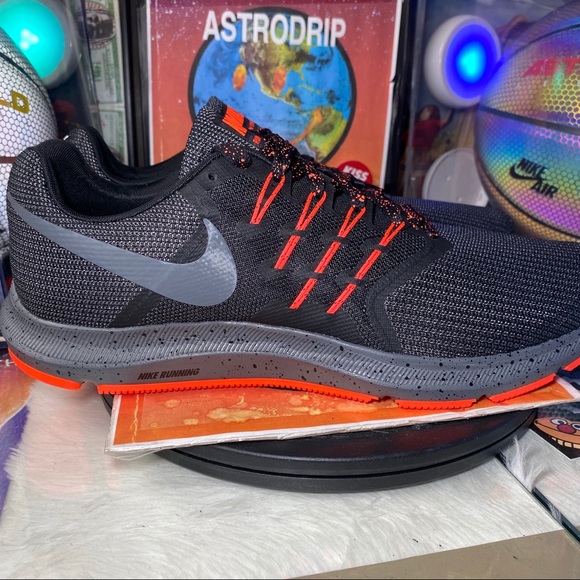 nike run swift se 4e